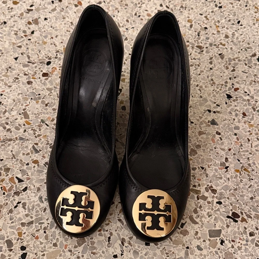 Tory Burch black wedge heel round toe gold logo 7